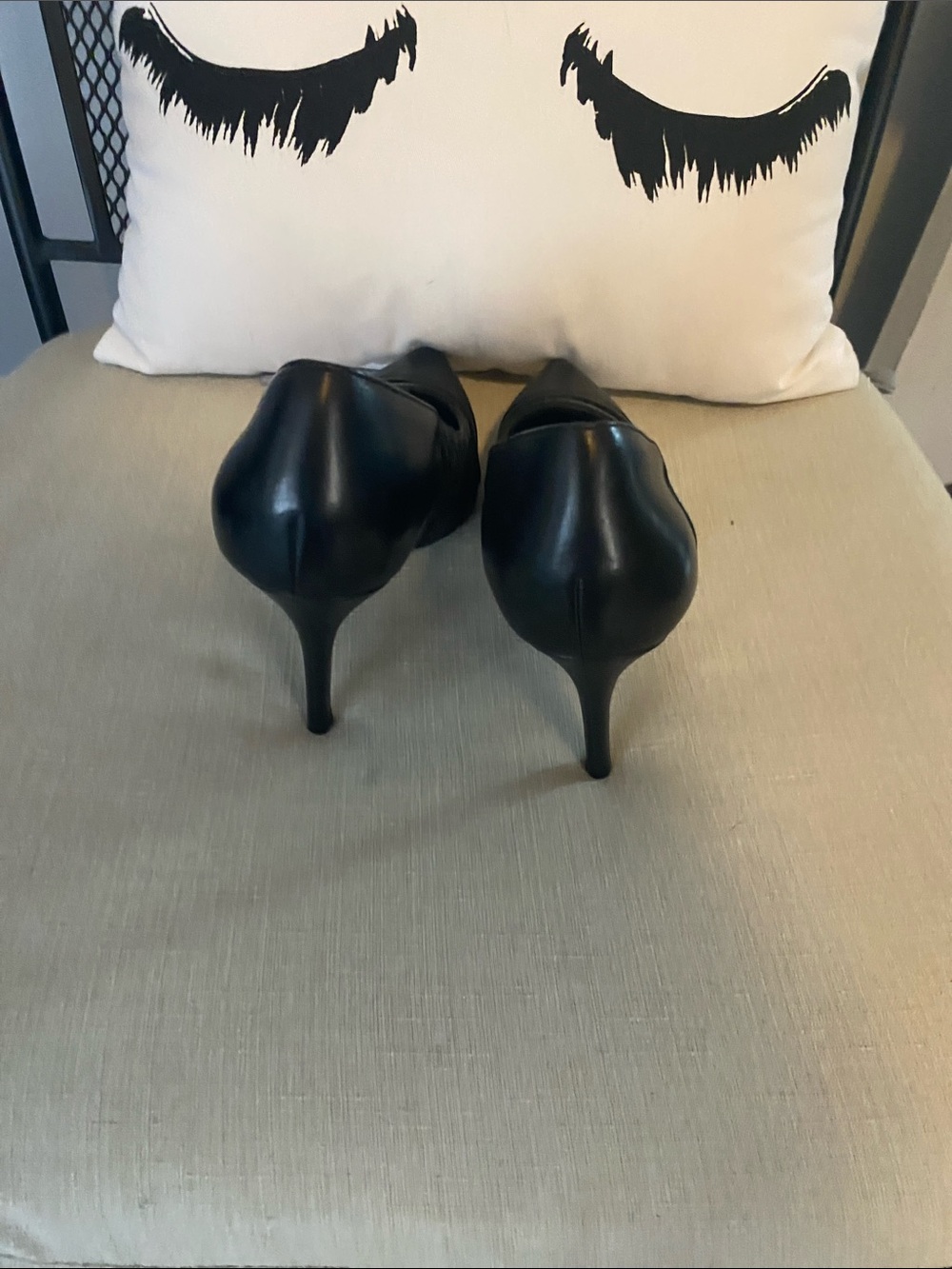 🔥Bundle 6 for $25🔥 Charles David Black Pointed-Toe Pumps - Peek-a-boo mesh - Picture 6 of 9